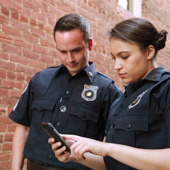 Concerns about AI-written police reports spur states to regulate ...