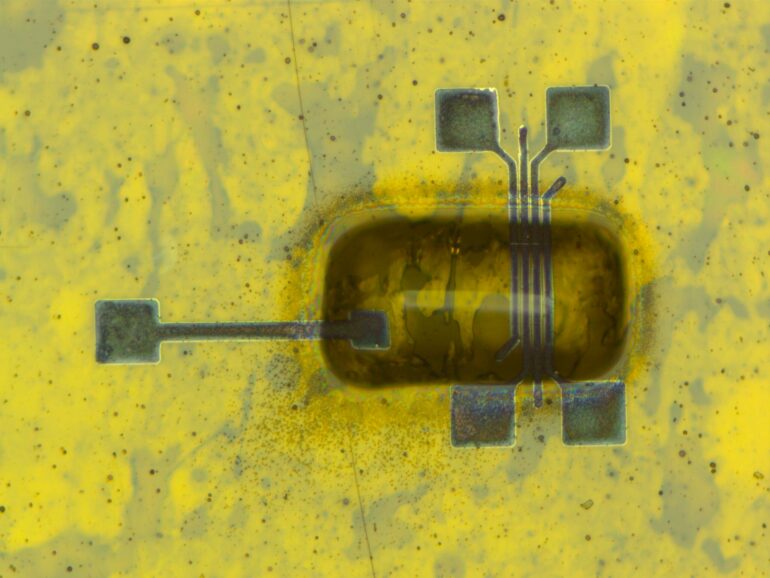 First fully recyclable, sub-micrometer printed electronics could ...