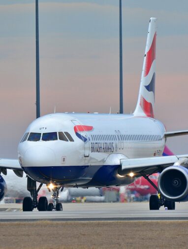 Flying is safe thanks to data and cooperation. Here's what the AI ...