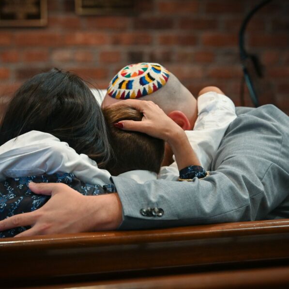 Virtual particles: How physicists' clever bookkeeping trick could ...