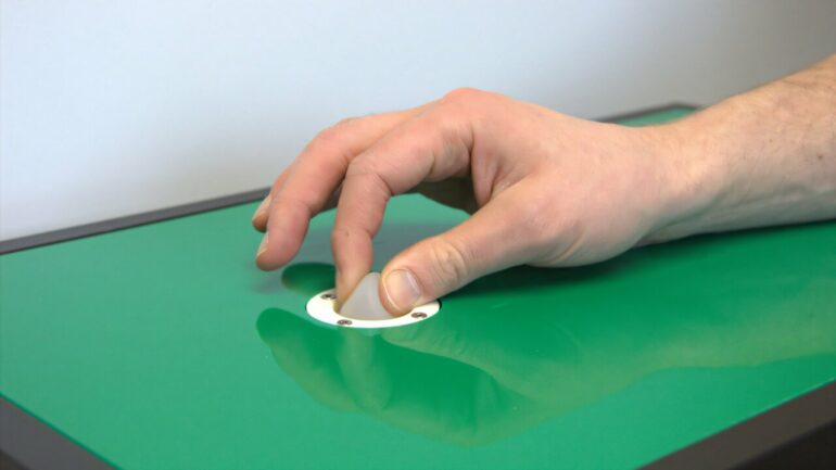 New haptic system lets soft objects respond to taps, squeezes and ...