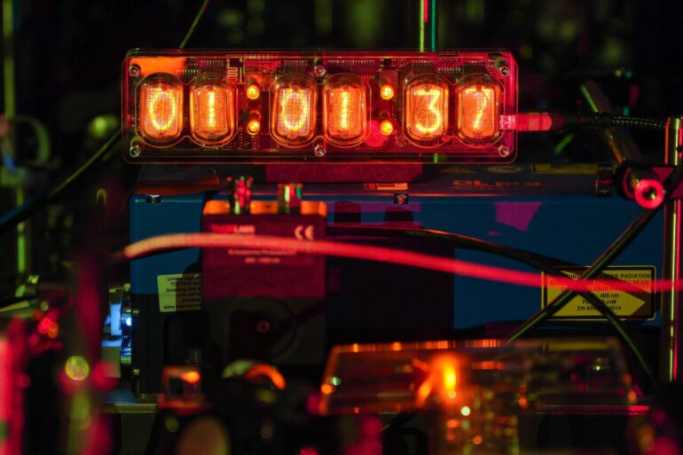 Physicists improve precision of atomic clocks by reducing quantum ...