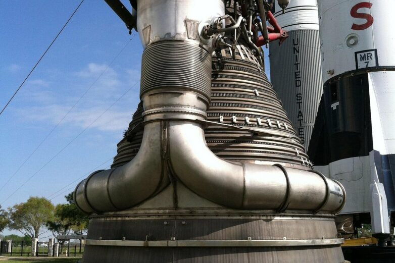 AI is making spacecraft propulsion more efficient, and could even ...