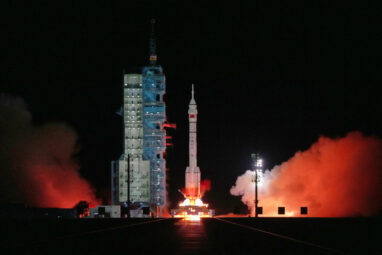 China's Shenzhou 21 docks with space station, sets the country's ...