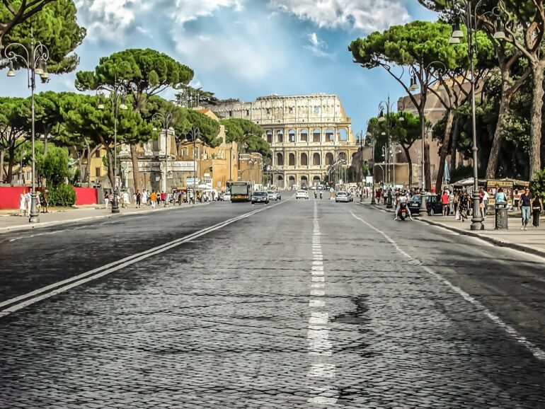 Digital map increases Roman Empire road network by 100,000 ...