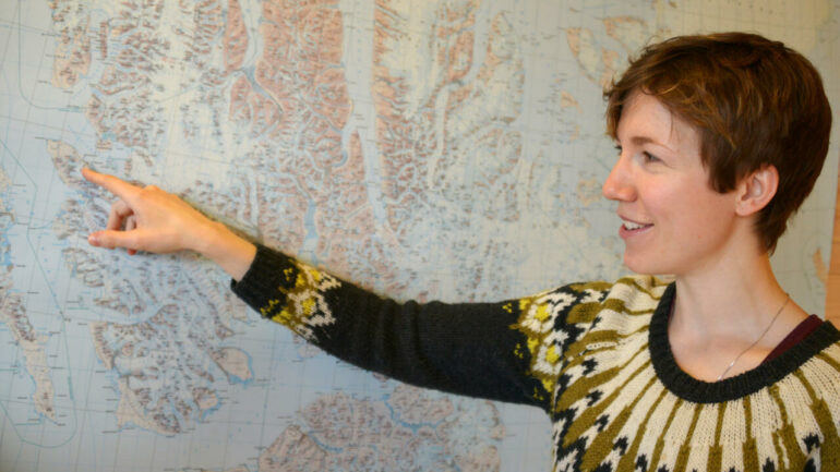 Explorers seek ancient Antarctica ice in climate change study