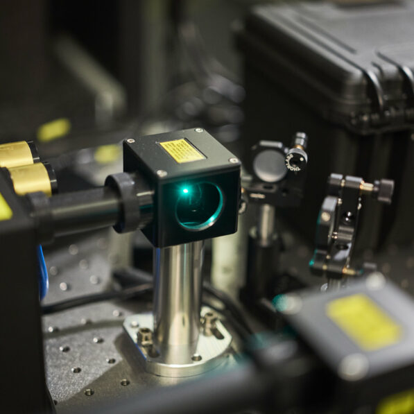 Sunlight split in two: Organic layer promises leap in solar power ...