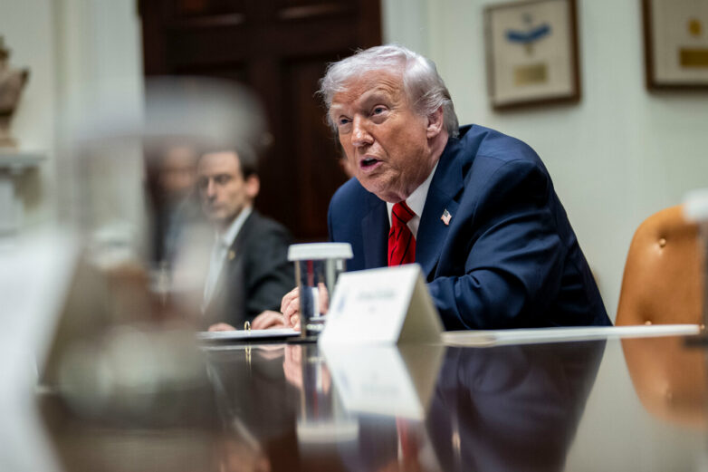 Trump Signs A.I. Executive Order