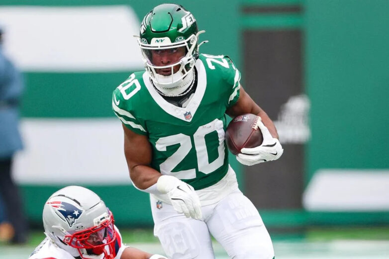 Are heroes born or made? Role models and training can prepare ...